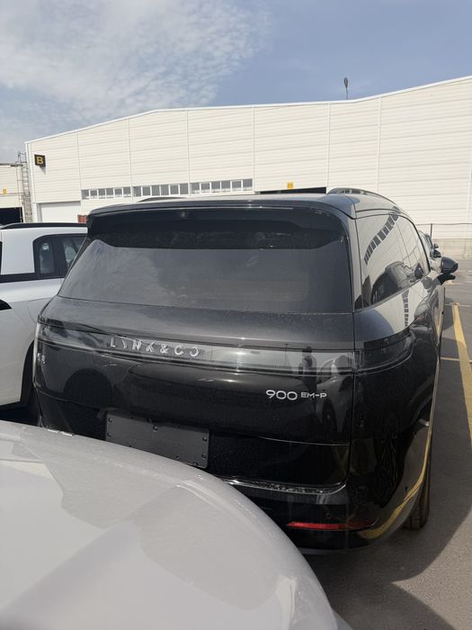 LYNK & Co 900 Ultra 2.0 Т