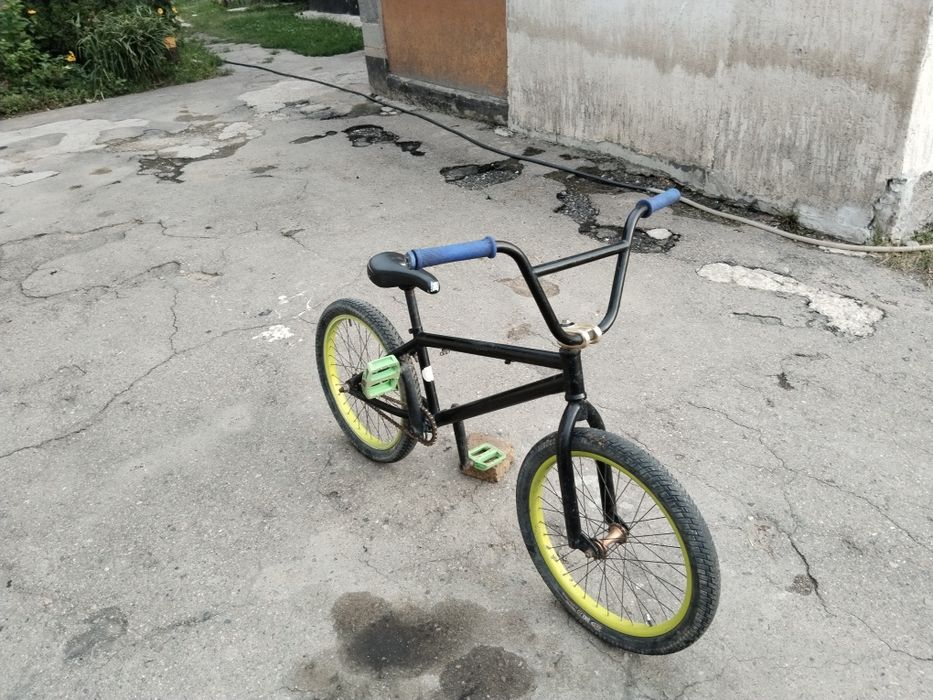 Продаю BMX велосипед