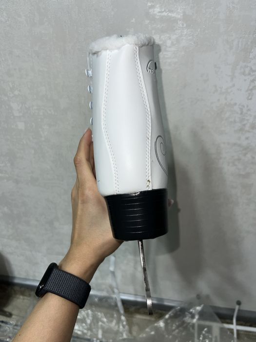 Фигурные коньки