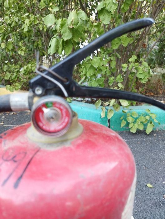 Огнетушитель огнетушитель