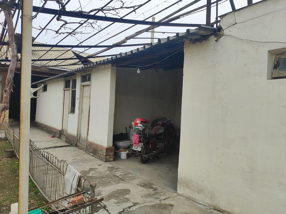 Уй сотилади яхши холатда шинамгина Фаргона Шахар Киргилида