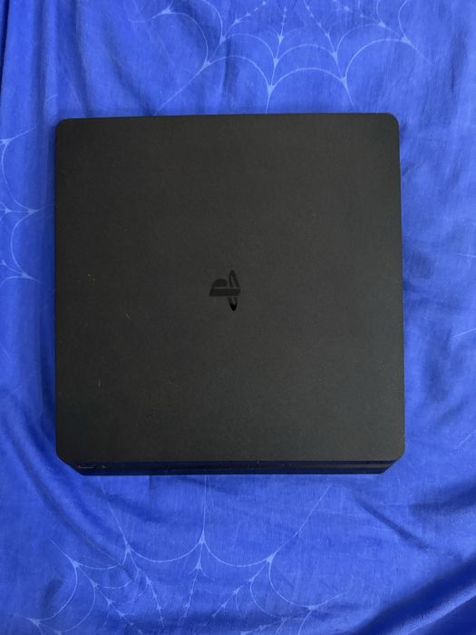 Playstation 4 Fat +2 Джостика в подарок