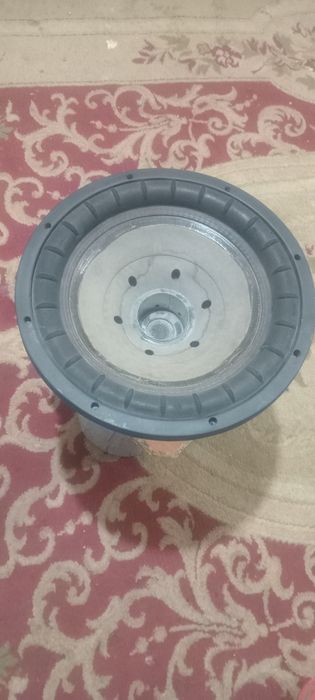 Сабвуфер ALPHARD