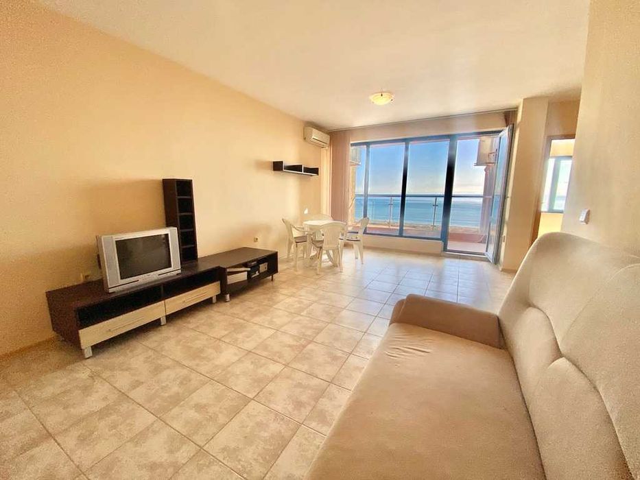 Продава се Двустаен апартамент в к.к. Слънчев бряг - 75 кв.м за 1760 €/кв.м - Снимка #2