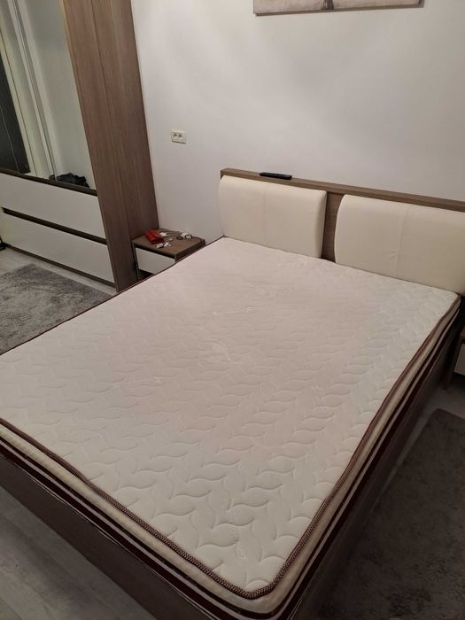 Pat de dormitor modern