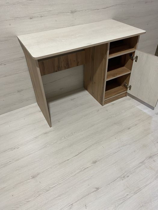 Стол ученический