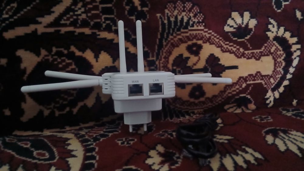 WiFi Reapter 300 Mbps усилитель