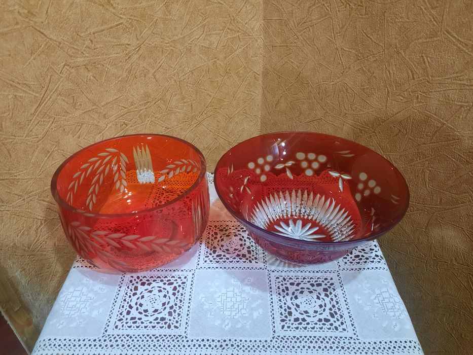 Винтажные вазы-фруктовницы, накладной, рубиновый хрусталь. В отличном