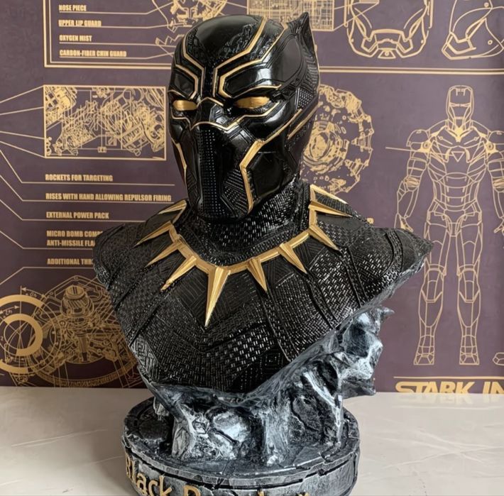 Фигурка-бюст Черная пантера (Black Panther), 17 см, коллекционная