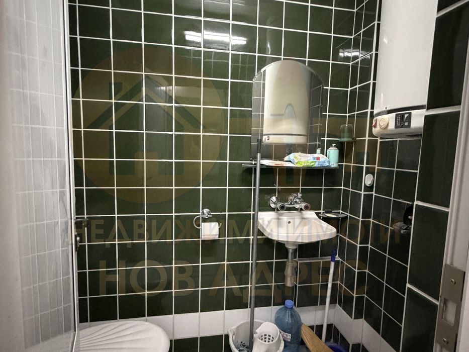 Тухлен Мезонет с Гараж , гр. Търговище в района на Стоматологията