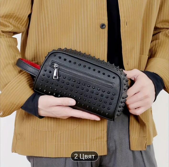 BLACK FRYDAY GIVEAWAY Мъжка Чанта / Несесер Christian Louboutin