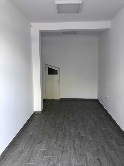 Spatiu comercial de vanzare