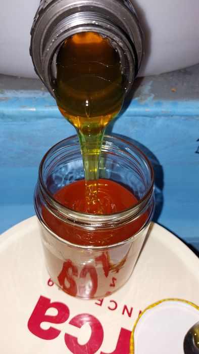 Пчелен мед букет