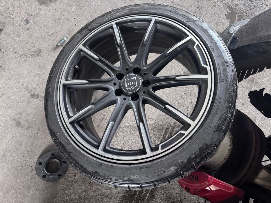 Гуми GripMax SureGrip Pro 275/35/20 и 245/40/20