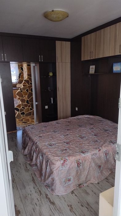 Продава се Етаж от къща в Шумен, Център - 234 кв.м за 770 €/кв.м - Снимка #7