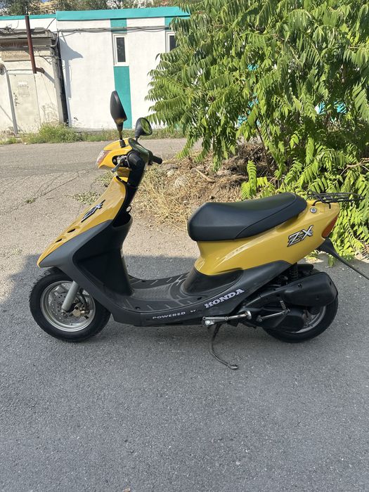 Продам мопед Хонда
