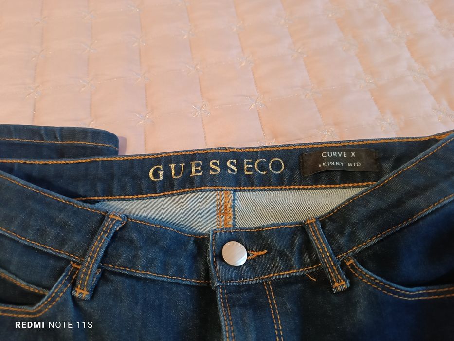 Дънки Guess оригинални