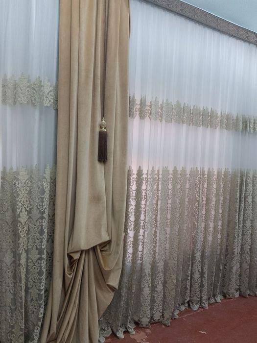 Срочно продаётся.Шторы для гостиной Можно договорится