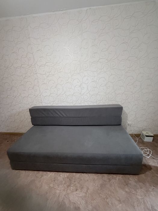 Продам диван бескаркасный