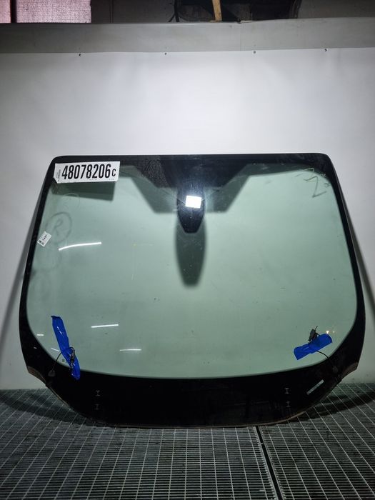 Parbriz Ford Kuga II Facelift 2016 - 2019 4 Usi (1497) Cu încălzire Și senzor de ploaie CU INCALZIRE Garantie