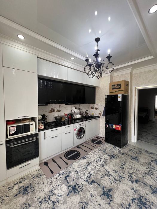 Dom sotiladi 4xona navastroyka