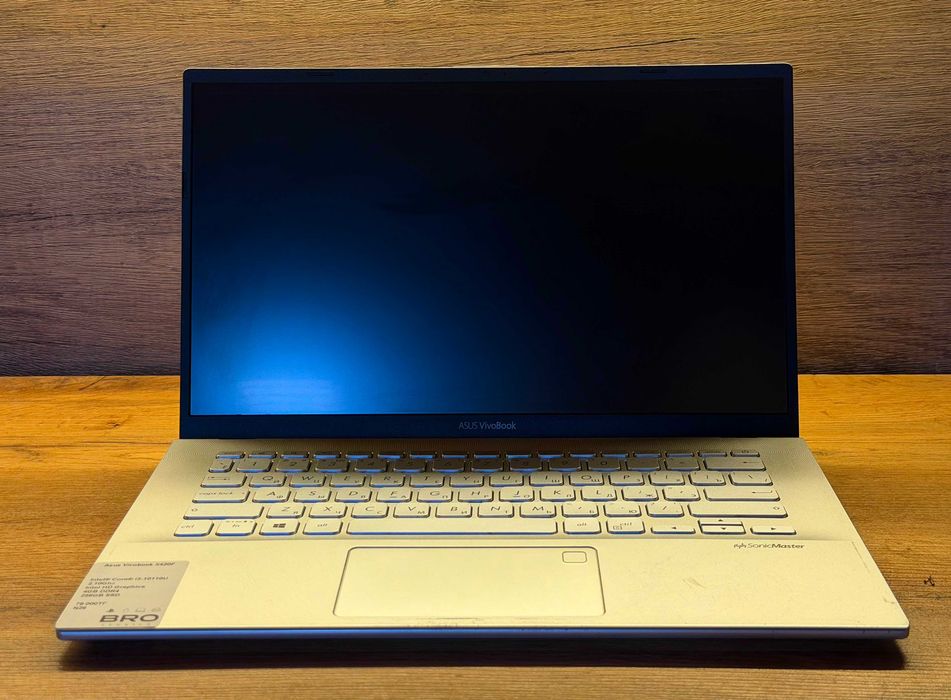 Ноутбук для работы и учебы ASUS 2022г