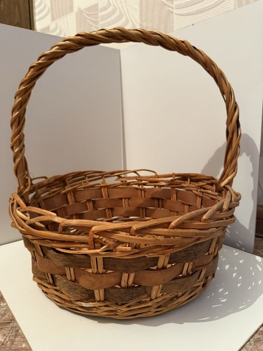 Продам корзины из дерева