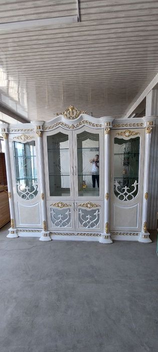 Mebel kamot sotiladi