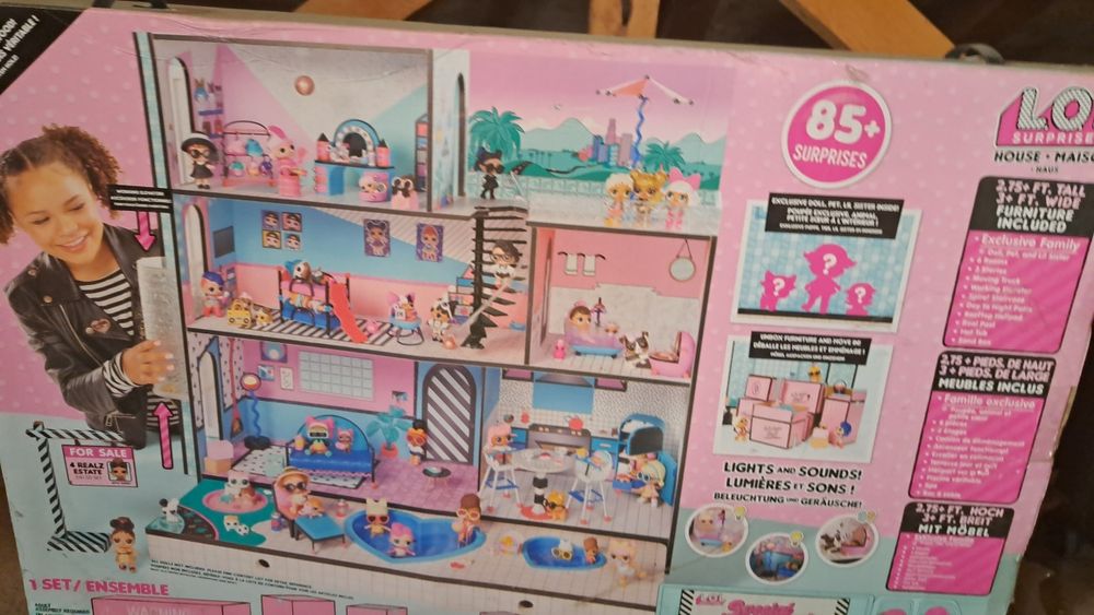 Casa LOL+85 SUTPRIZE !!PRODUSUL ESTE NOU ,nedesfacut!!