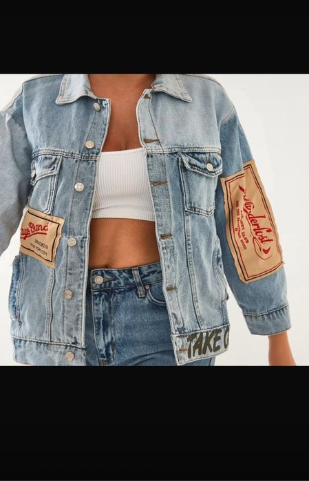 Geacă de blugi, superbă, purtată o singură dată.