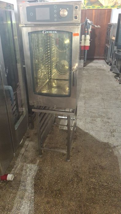 Конвектомат LINCAT 7 тави 2023 година