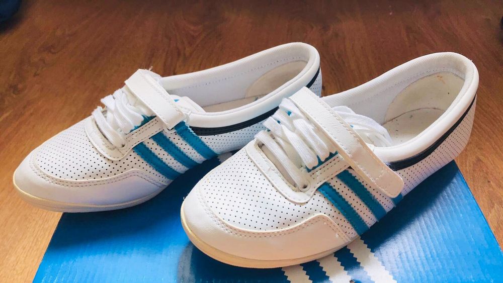 Маратонки Adidas 36 номер