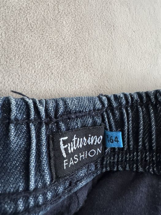 Джинсы подростковые