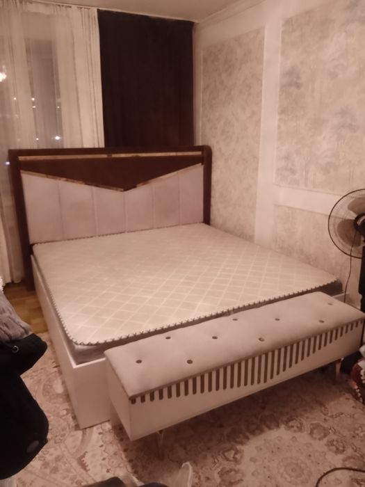 Срочно продам спальный гарнитур в хорошем состоянии