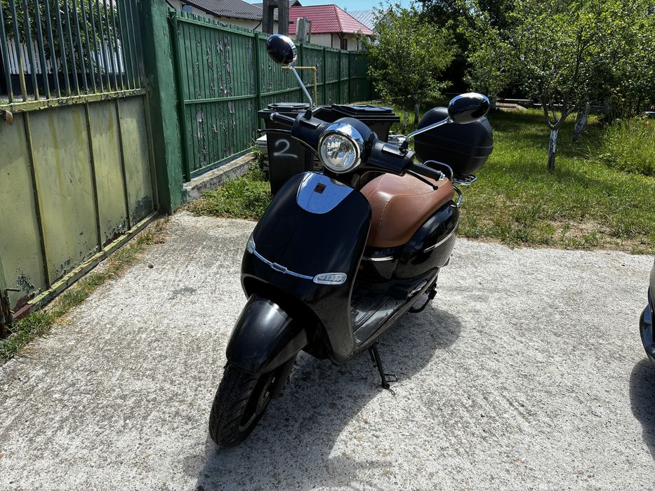 Vand scuter 50 cc