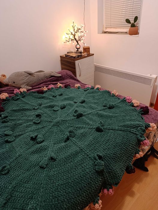 Ръчно плетено одеяло/букет цветя