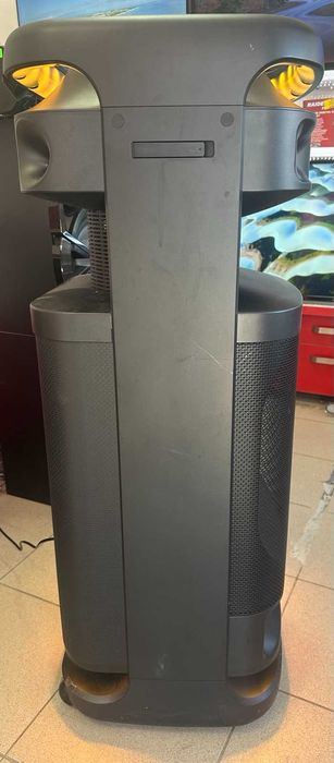 Преносима колона Sony