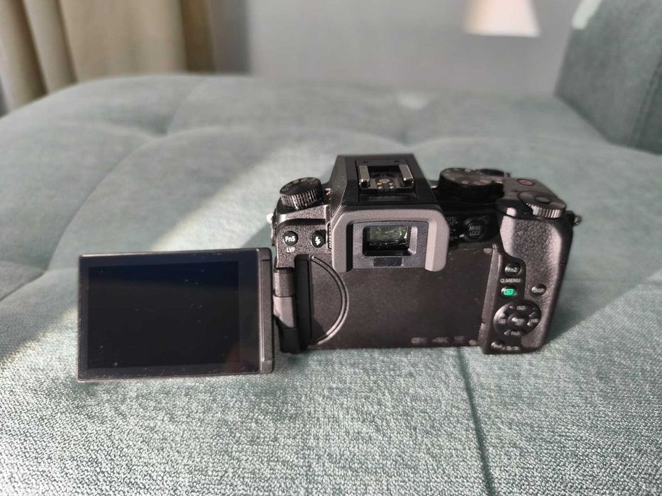 Panasonic Lumix G7 + Obiectiv Olympus 30mm f3.5 Macro | 4K | Macro