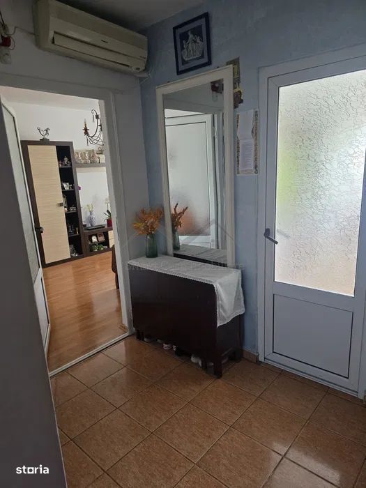 Apartament 3 camere Tg. Cucu