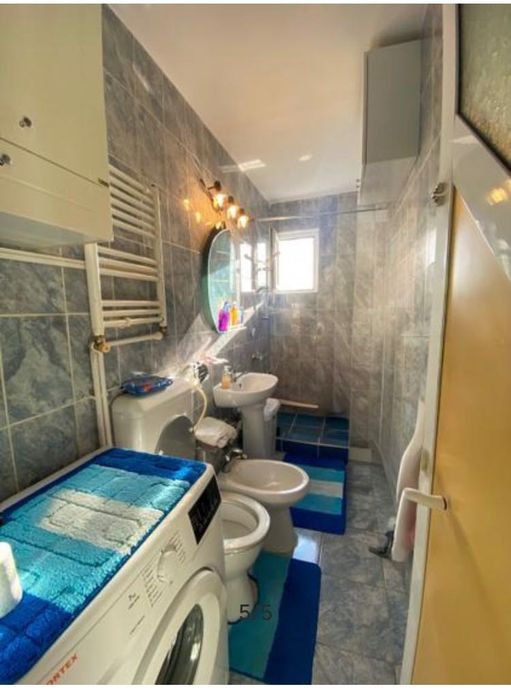 Apartament 2 camere langa Bdul Mamaia €72k neg