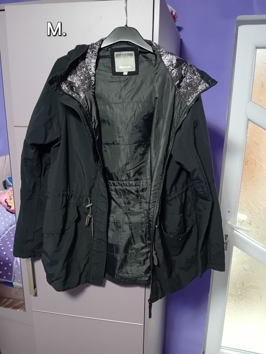 Vând geci dama și barbati