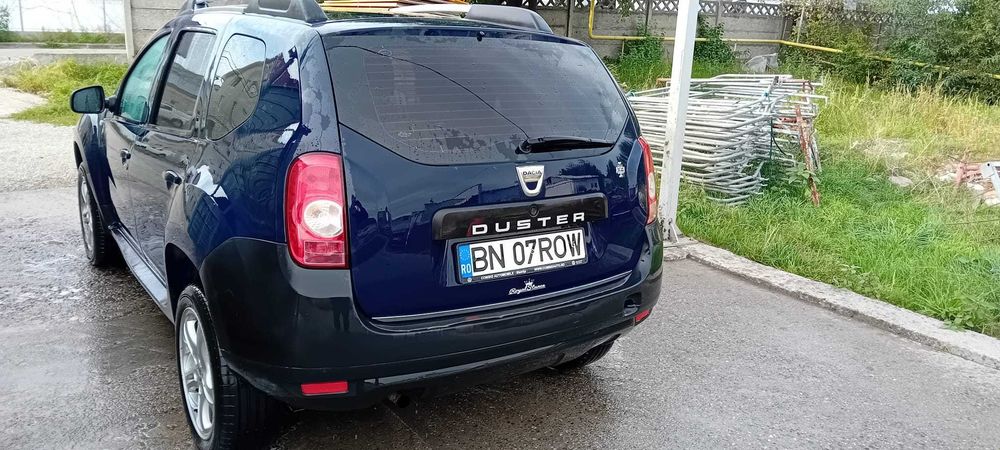 vind sau schimb skoda fabia si dacia duster