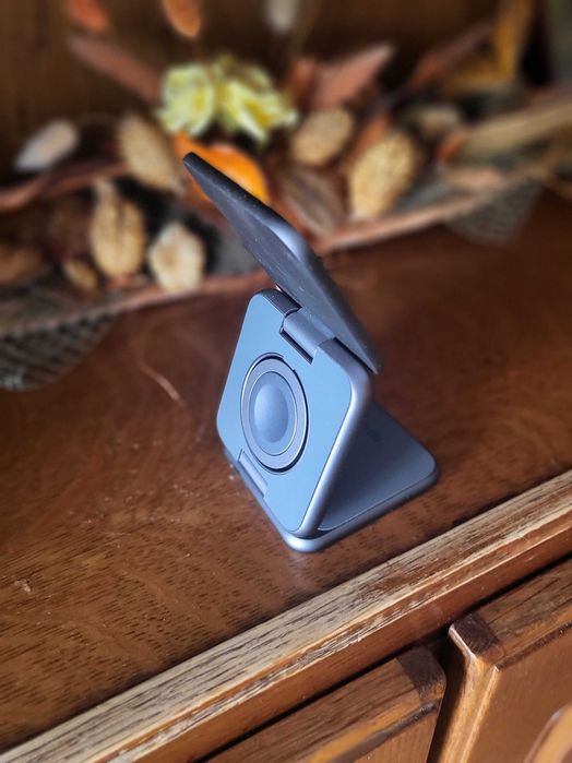 Încărcător Wireless Pliabil 3-în-1 Magnetic MagSafe