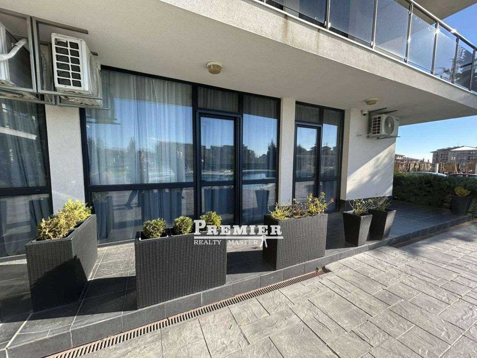 Продава се Двустаен апартамент в Свети Влас - 75 кв.м за 1174 €/кв.м - Снимка #11