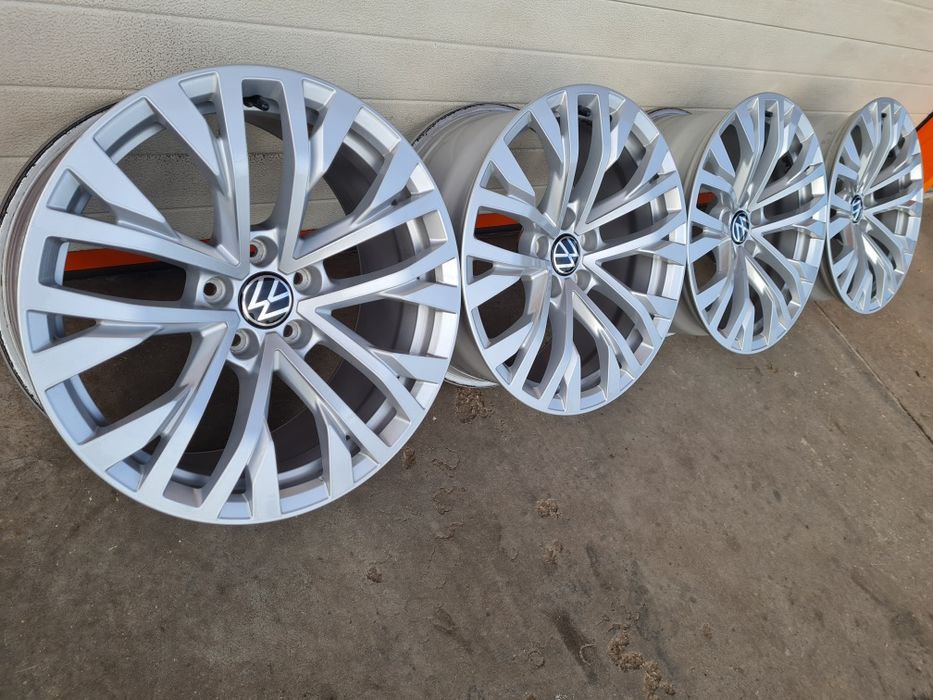 Оригинални джанти за ФОЛКСВАГЕН VW AUDI SEAT SKODA R18 5x112 ET25 8J