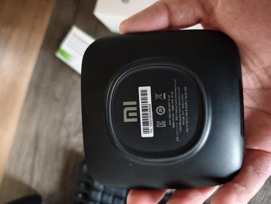 ТВ приставка Xiaomi mi box