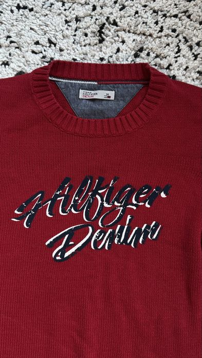 Дамски пуловер Tommy Hilfiger размер XS