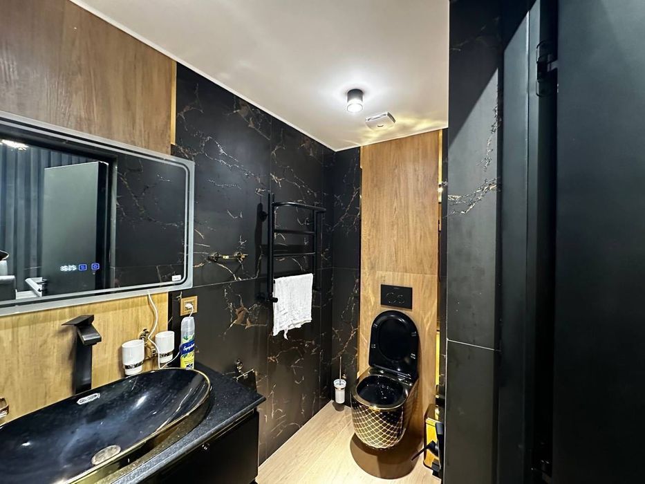 Продается офис Уста Ширин 67м2