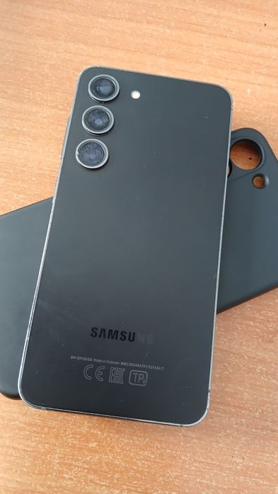 Обменяю или продам Samsung s23