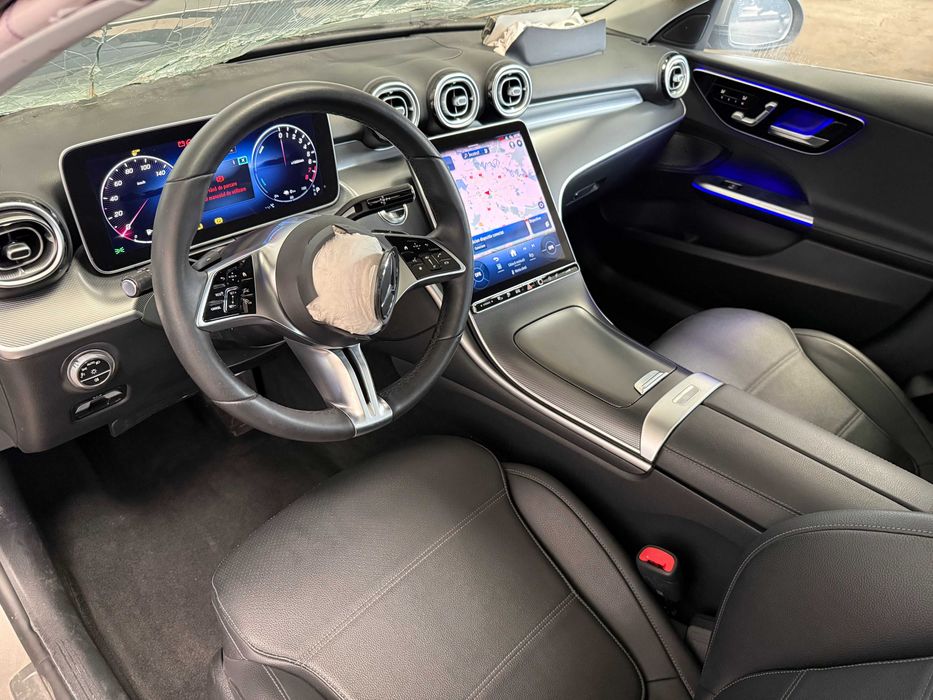 Mercedes C300e 4matic avariat pret fix